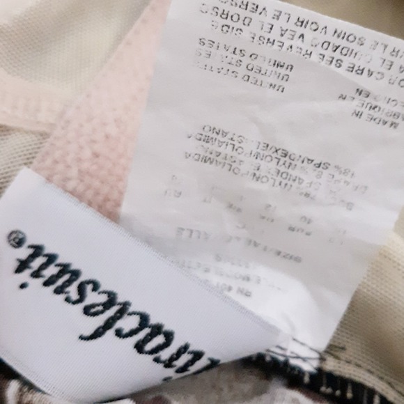 Miraclesuit One Piece Swimsuit 10 - Picture 4 of 5